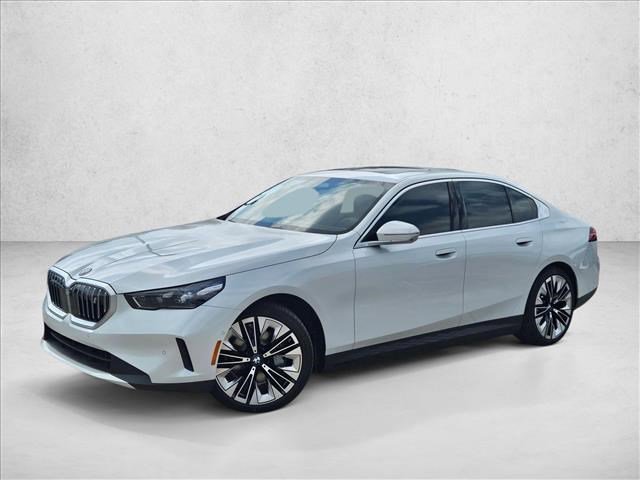 New 2026 BMW i5 eDrive40 w/ Premium Package image 1