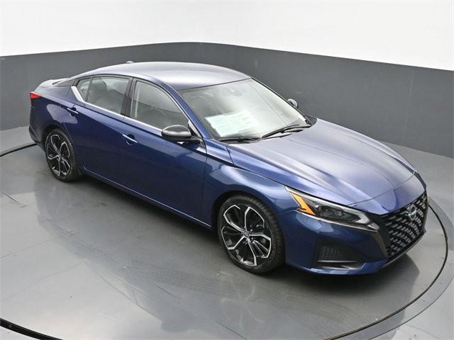 Used 2023 Nissan Altima 2.5 SR image 44