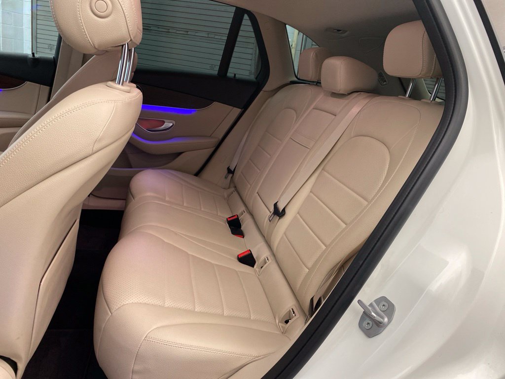 Used 2021 Mercedes-Benz GLC 300 image 19