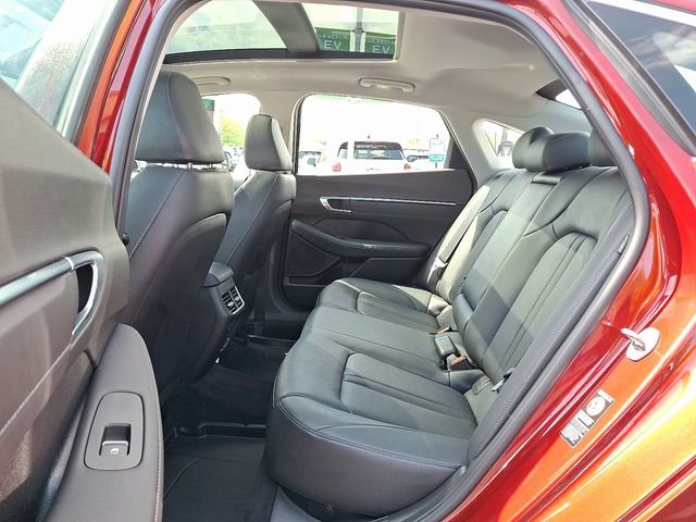 Certified 2023 Hyundai Sonata Limited FWD image 10