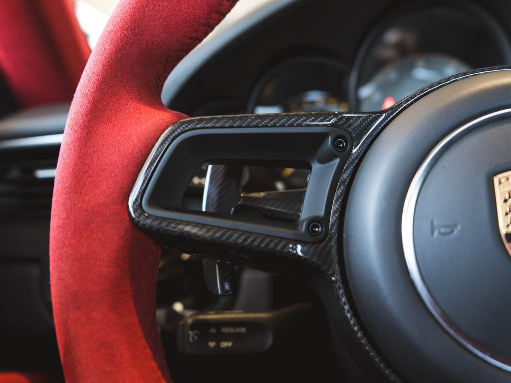 Used 2018 Porsche 911 GT2 RS image 19