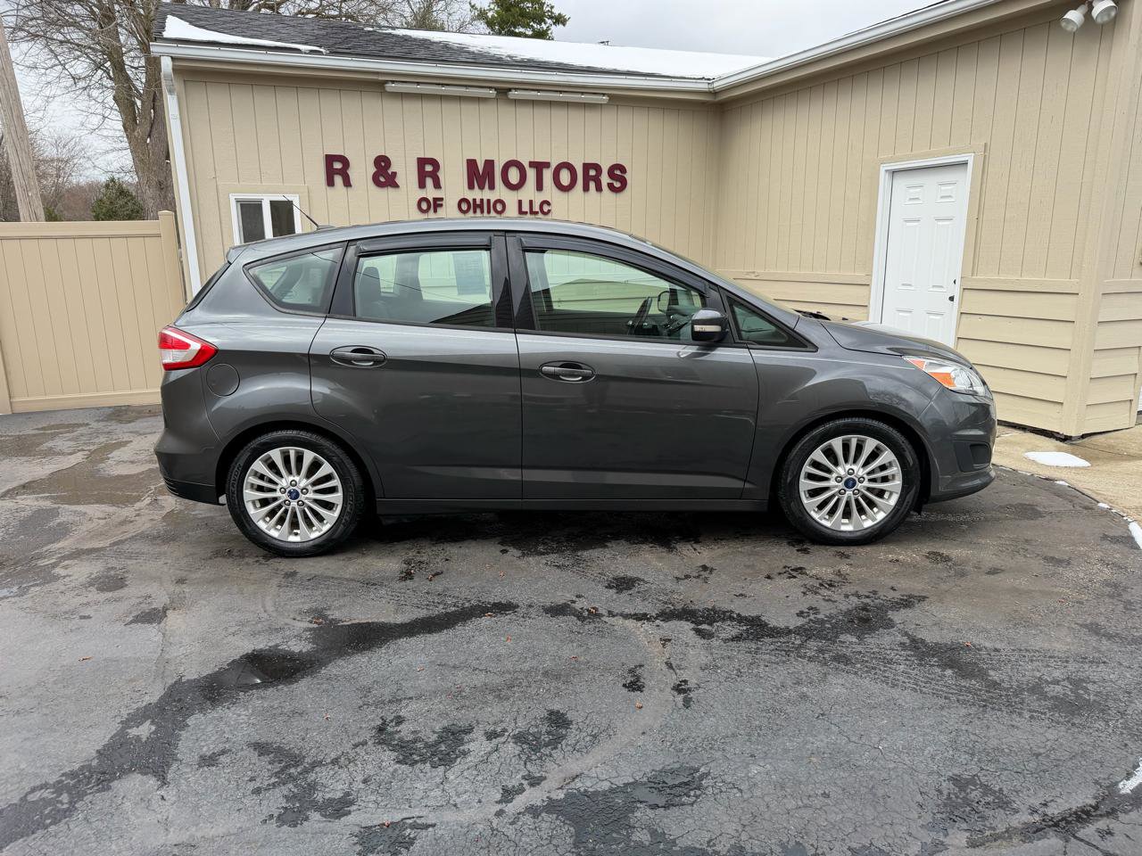 Used 2018 Ford C-MAX SE image 2