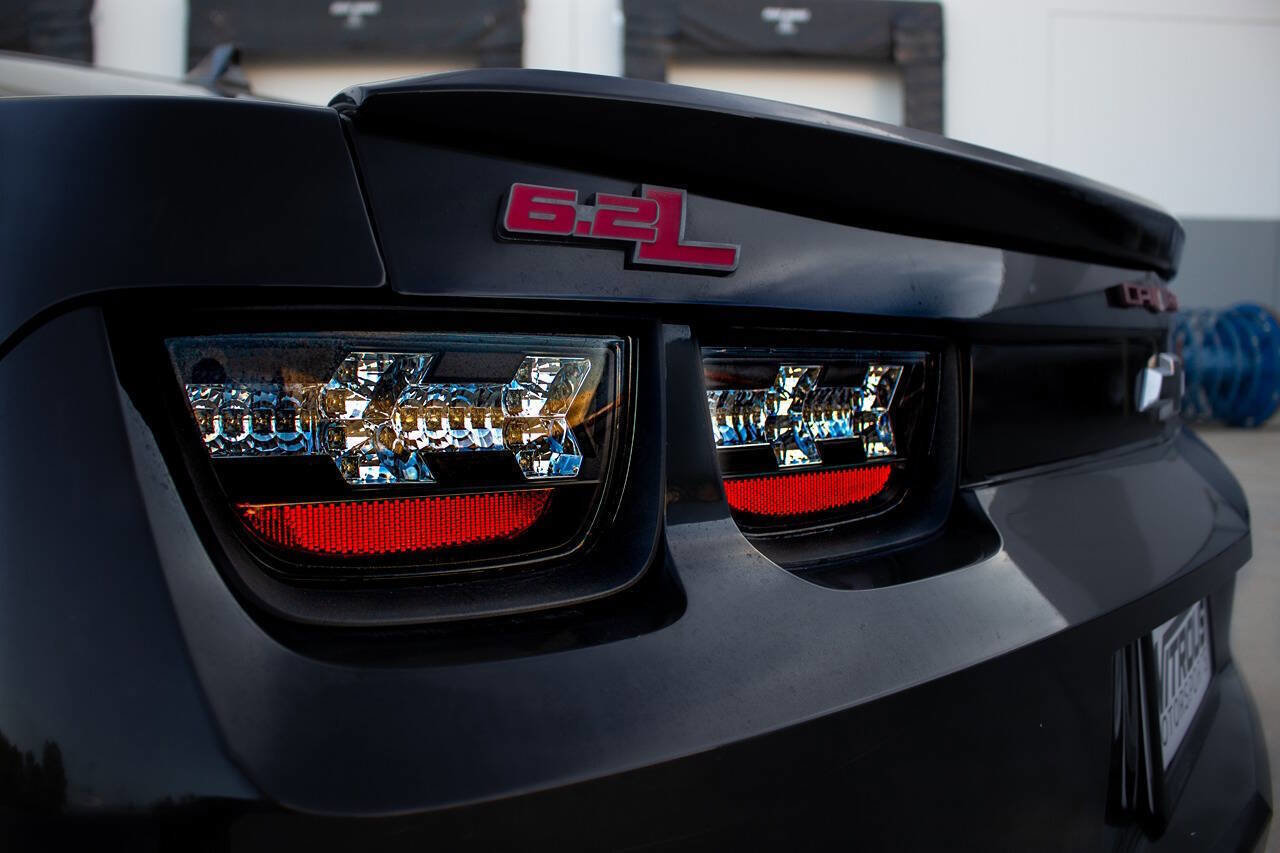 Used 2013 Chevrolet Camaro SS w/ RS Package RWD image 11