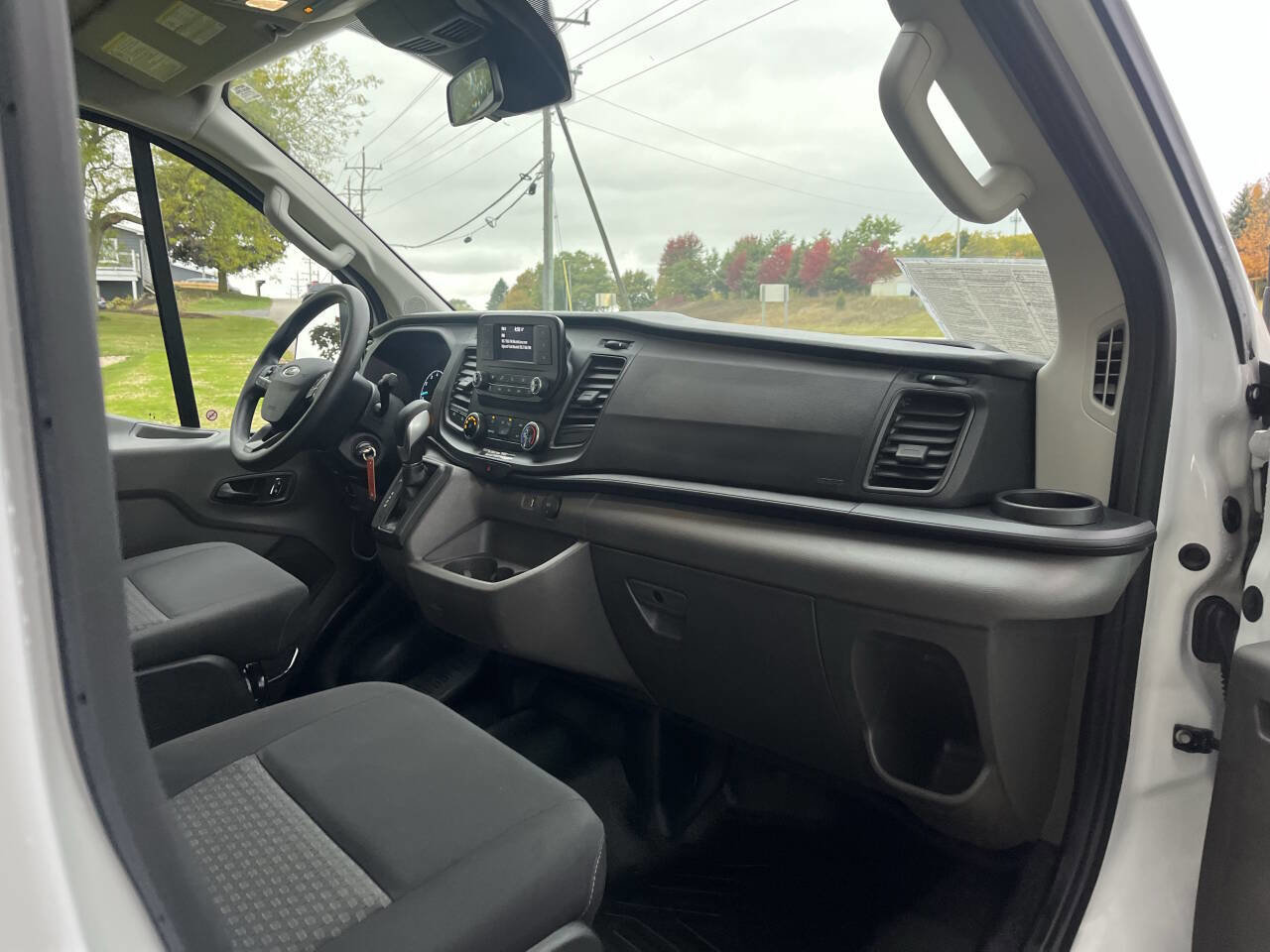 Used 2024 Ford Transit 250 Low Roof w/ Exterior Upgrade Package image 28