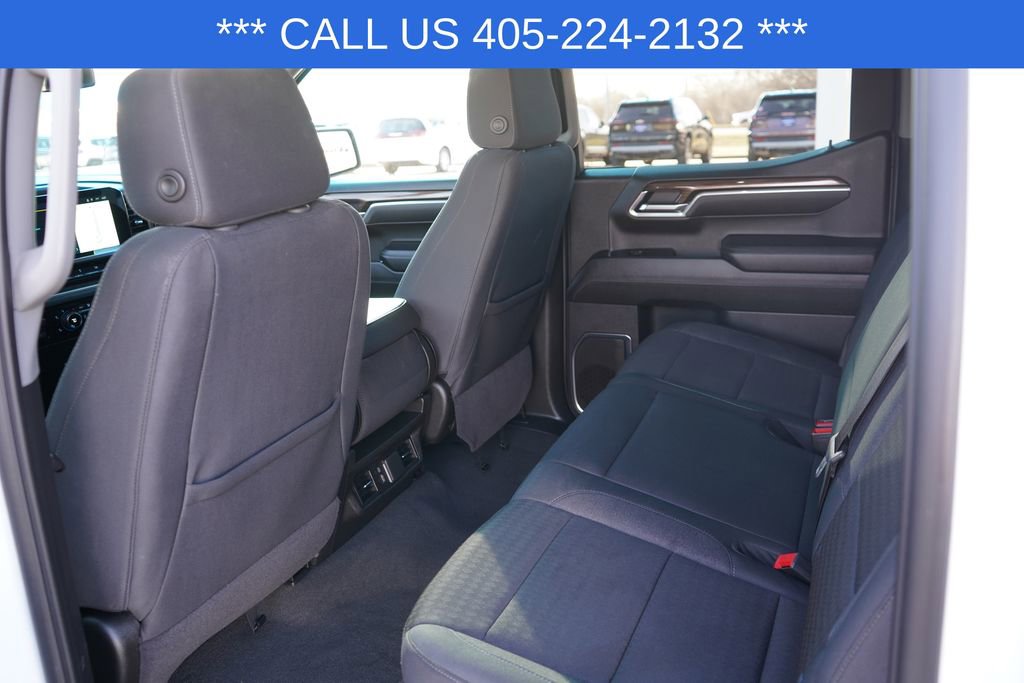 Used 2025 Chevrolet Silverado 1500 LT image 32