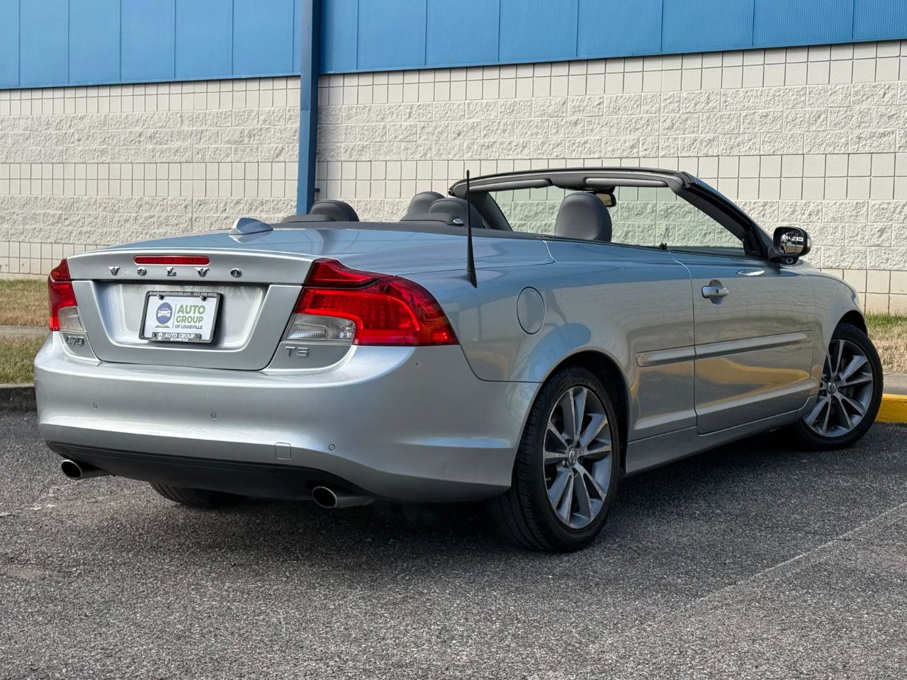 Used 2013 Volvo C70 T5 image 8