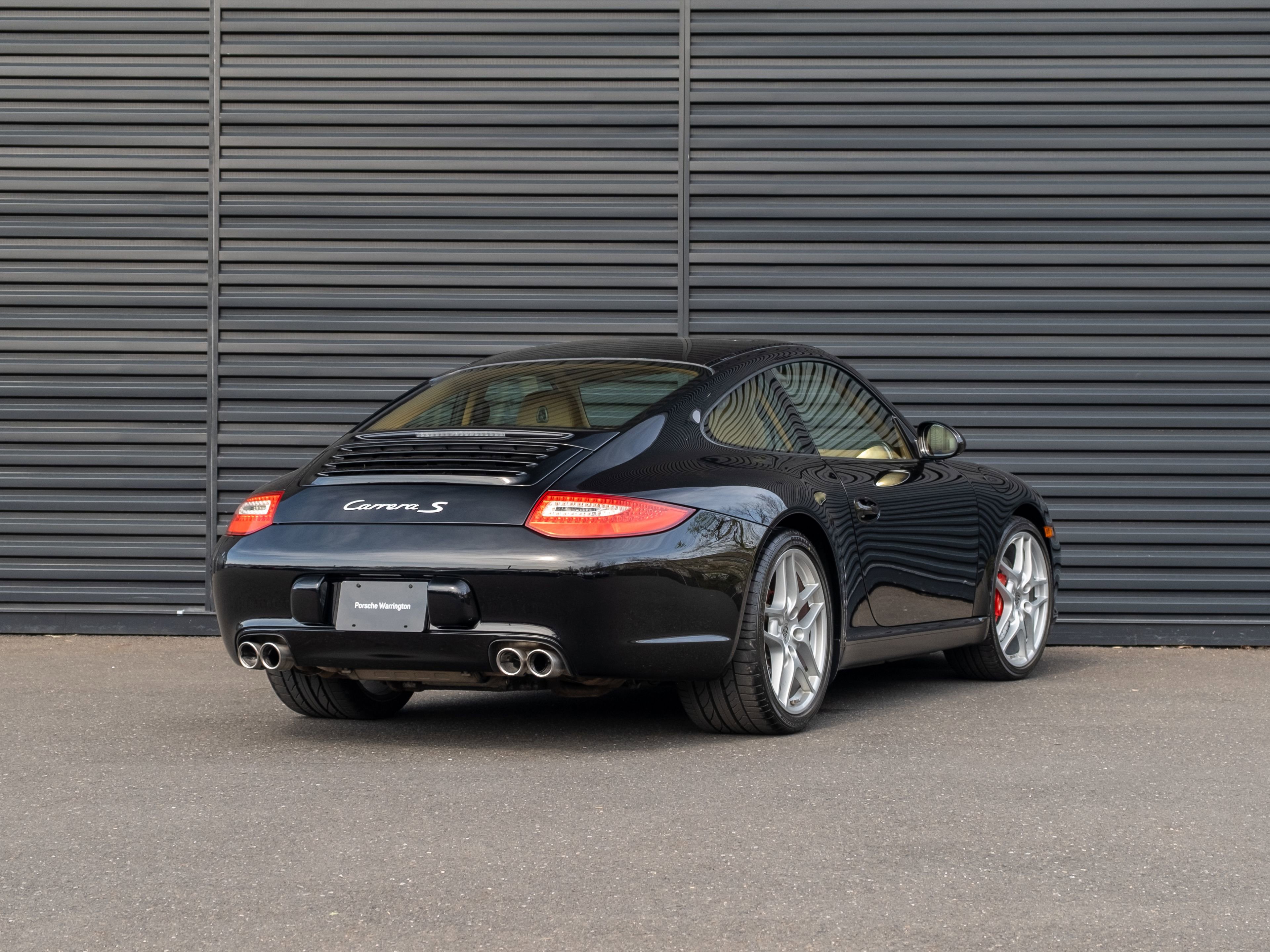 Used 2009 Porsche 911 Carrera S image 8