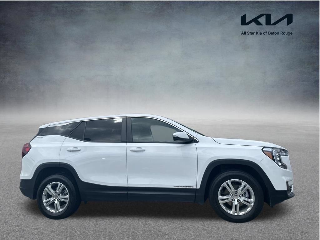 Used 2024 GMC Terrain SLE