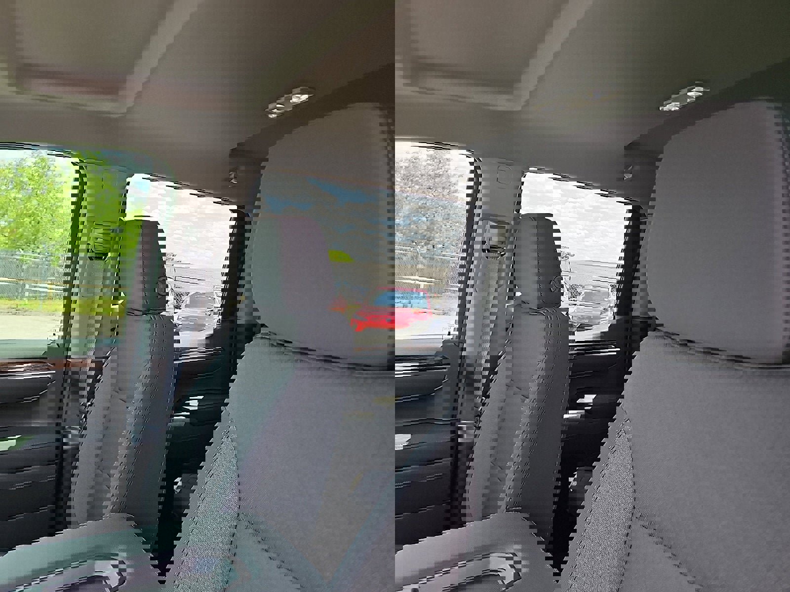 New 2026 GMC Sierra 1500 Elevation image 11