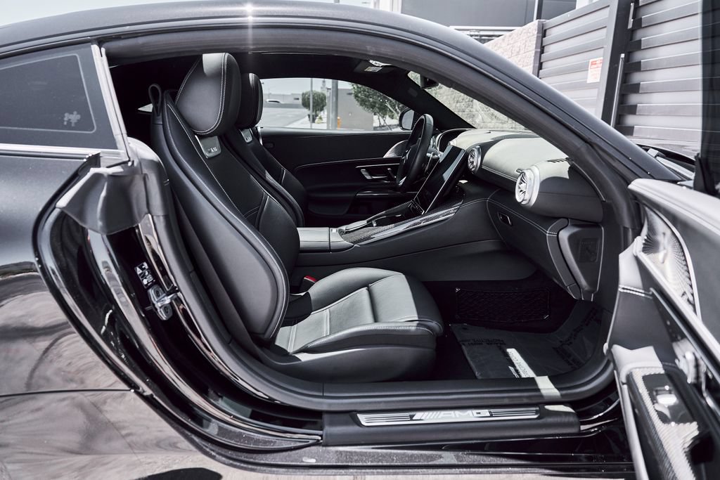 Used 2025 Mercedes-Benz AMG GT 63 image 29