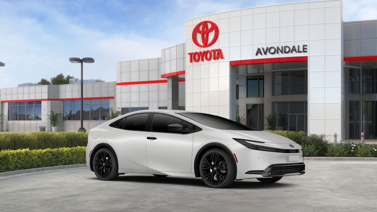 New 2027 Toyota Prius Plug-In Hybrid FWD image 14