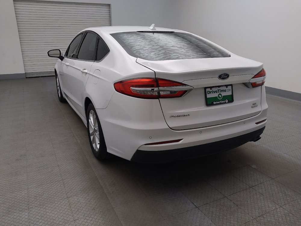 Used 2019 Ford Fusion SE FWD image 6