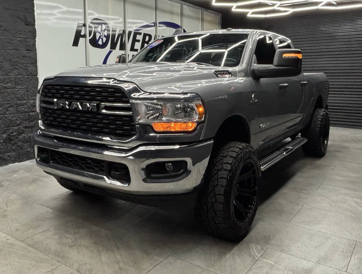 Used 2023 RAM 2500 Big Horn w/ Level 1 Equipment Group AWD/4WD image 3