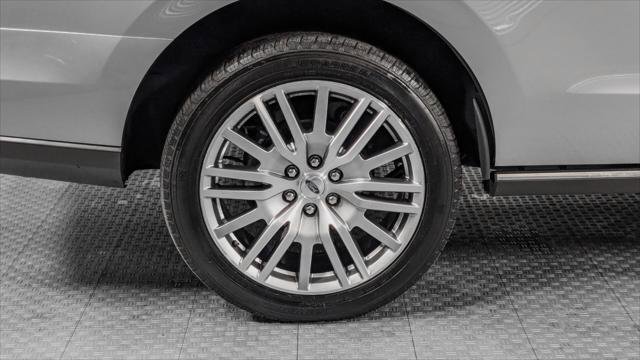 Used 2024 Ford Expedition Limited image 36