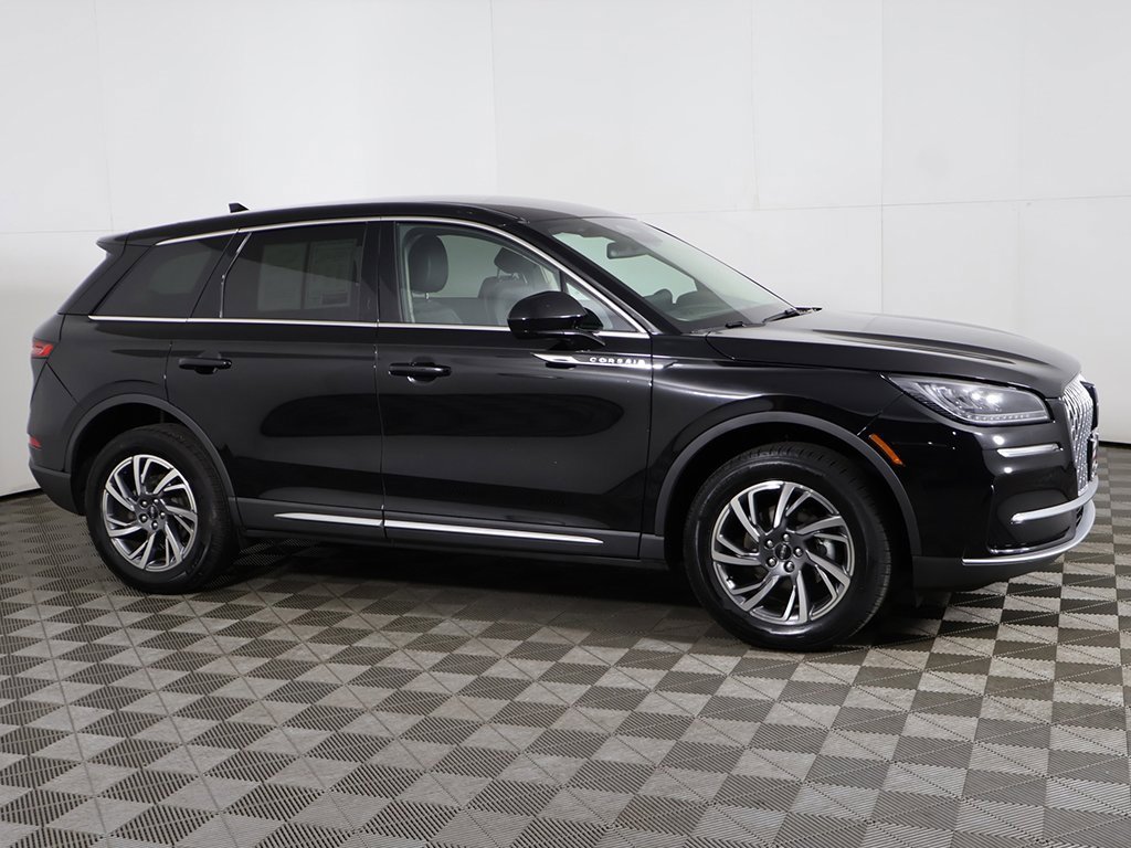 Used 2023 Lincoln Corsair AWD image 15
