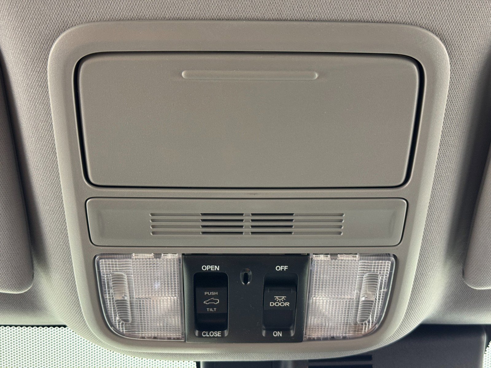 Used 2021 Honda Pilot EX-L image 34