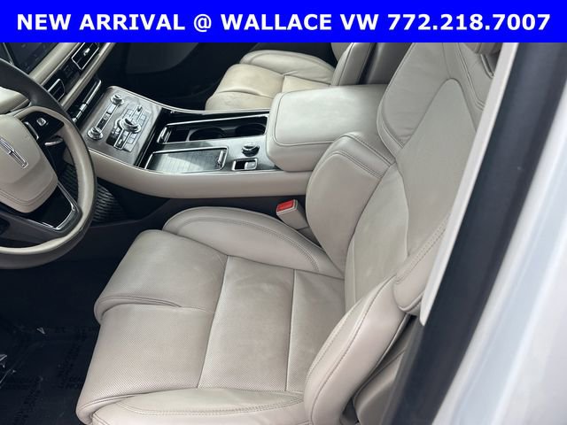 Used 2024 Lincoln Aviator Reserve w/ Equipment Group 201A image 14