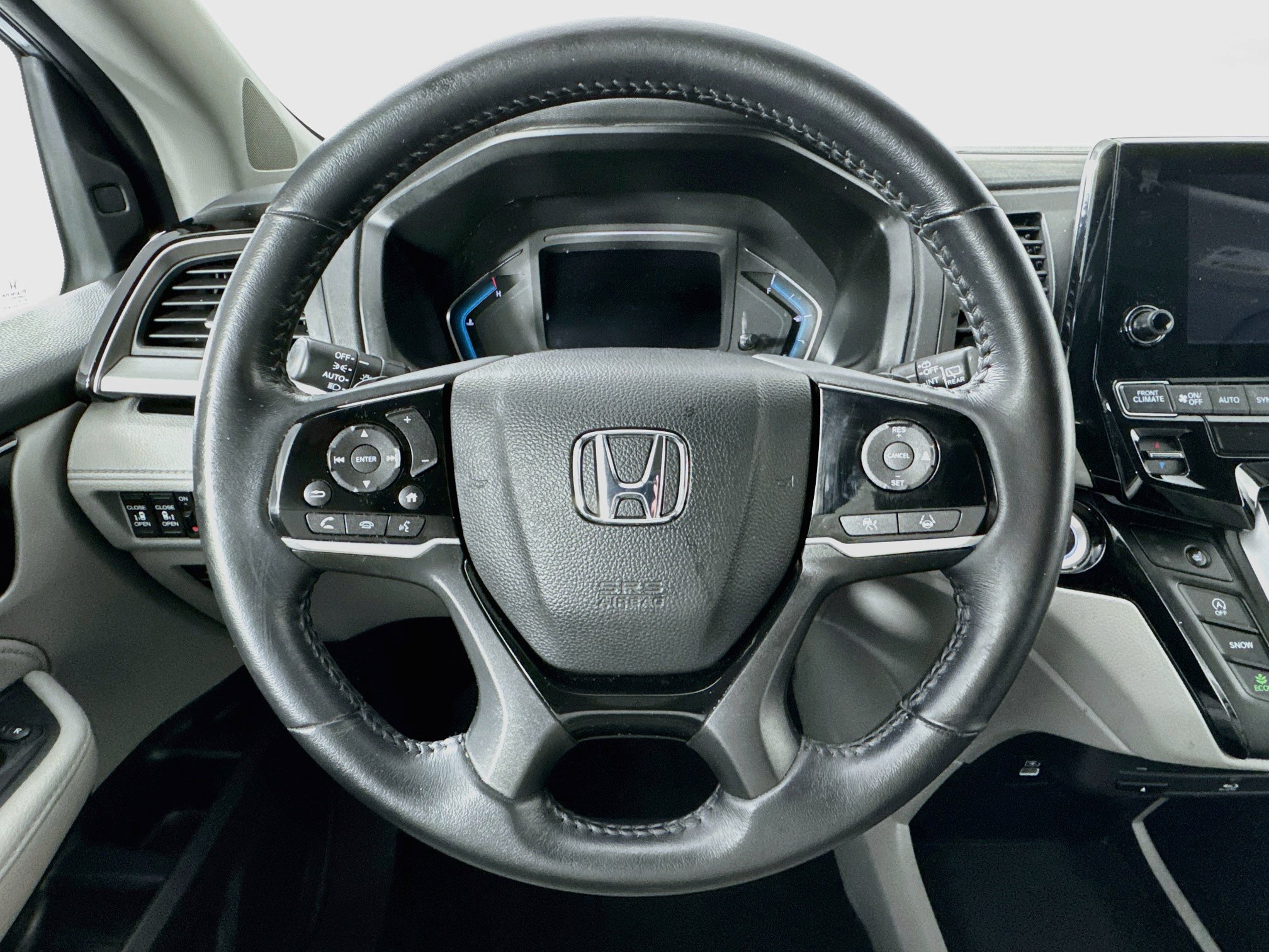 Certified 2023 Honda Odyssey Touring image 11