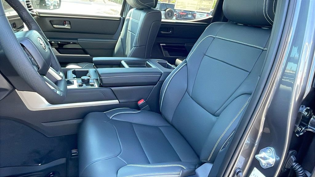 New 2026 Toyota Tundra Limited AWD/4WD image 12