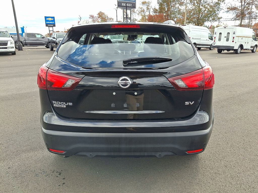 Used 2019 Nissan Rogue Sport SV image 5