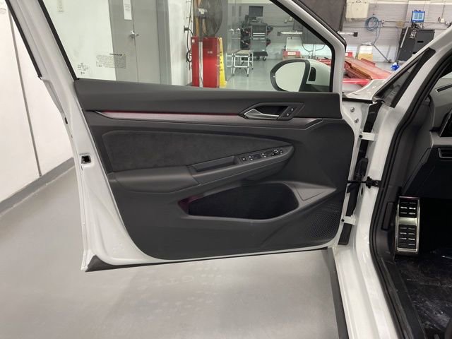 New 2025 Volkswagen GTI SE image 25