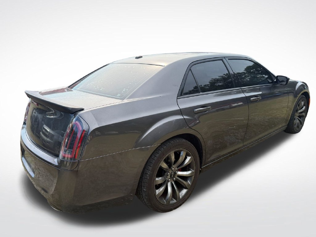 Used 2014 Chrysler 300 S RWD image 6