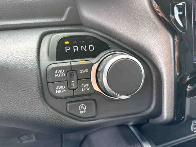 New 2027 RAM 1500 4x4 Crew Cab image 23