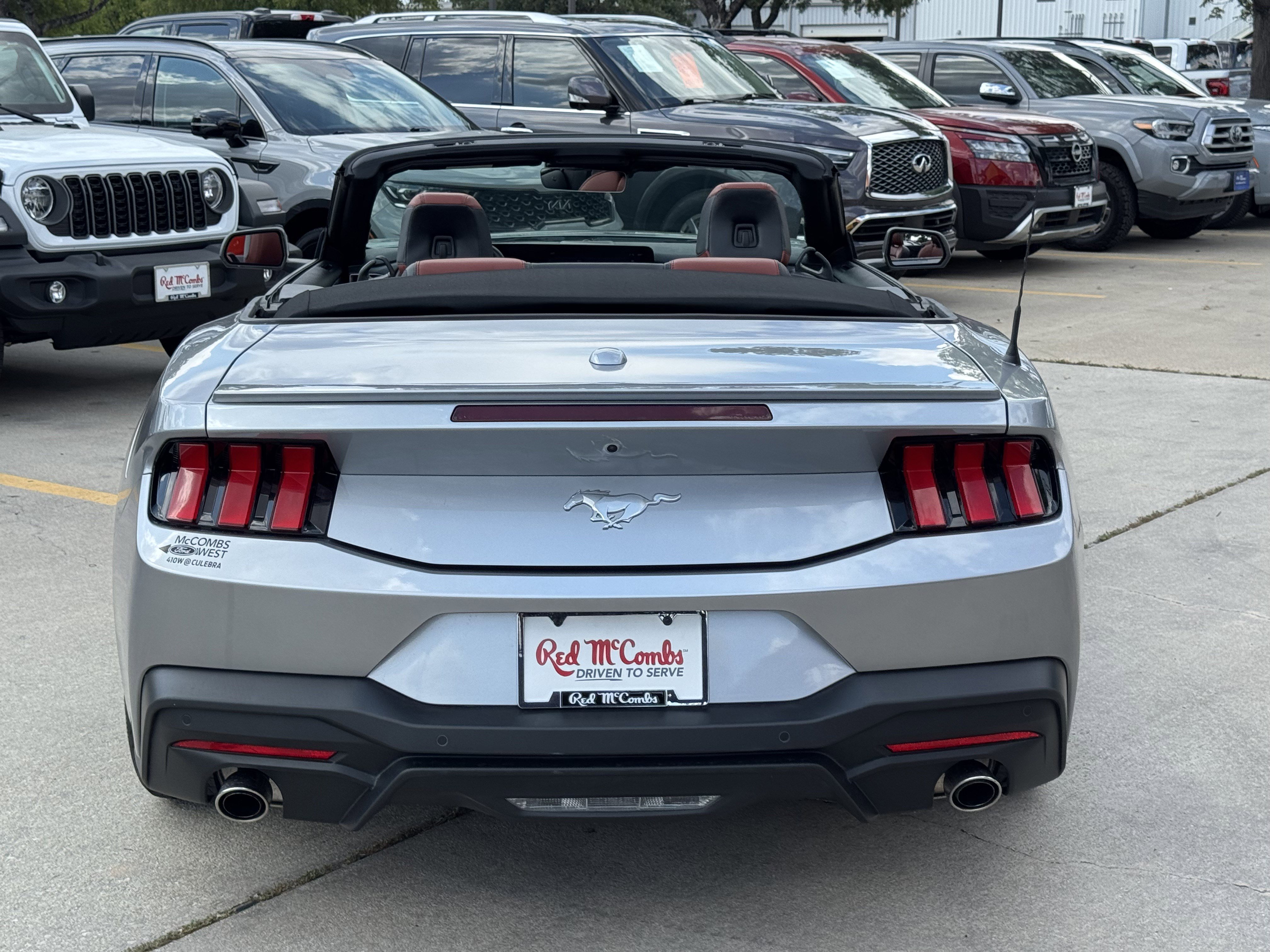 Used 2024 Ford Mustang Premium image 6