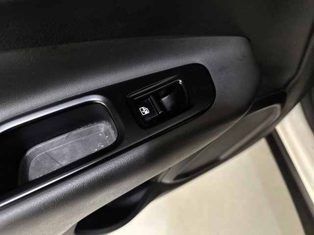 Used 2020 Jeep Renegade Altitude image 24