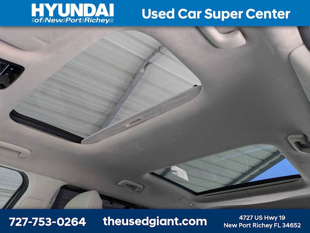 Used 2025 Hyundai Santa Fe Calligraphy FWD image 30