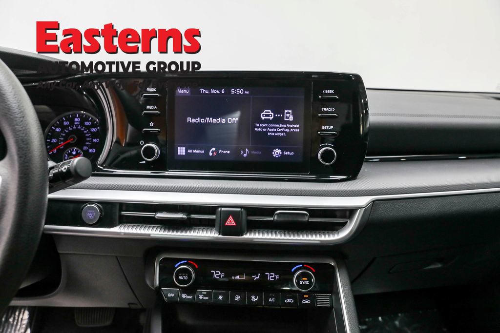 Used 2022 Kia K5 LXS image 12