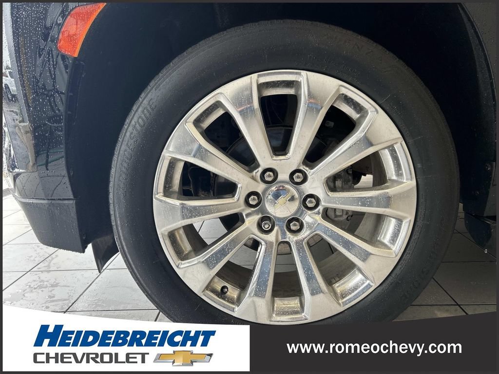 Used 2021 Chevrolet Tahoe Premier w/ Premium Package AWD/4WD image 7