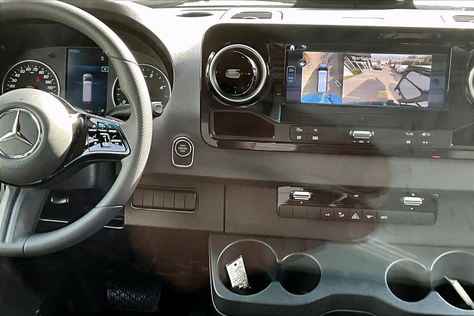 New 2026 Mercedes-Benz Sprinter 2500 image 9