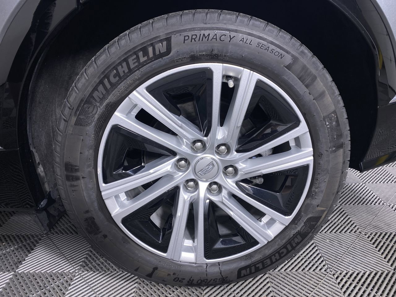 Certified 2024 Cadillac Lyriq Tech AWD/4WD image 31