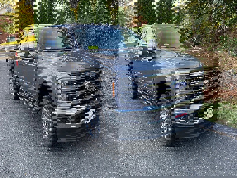 New 2026 Ford F350 Lariat image 3