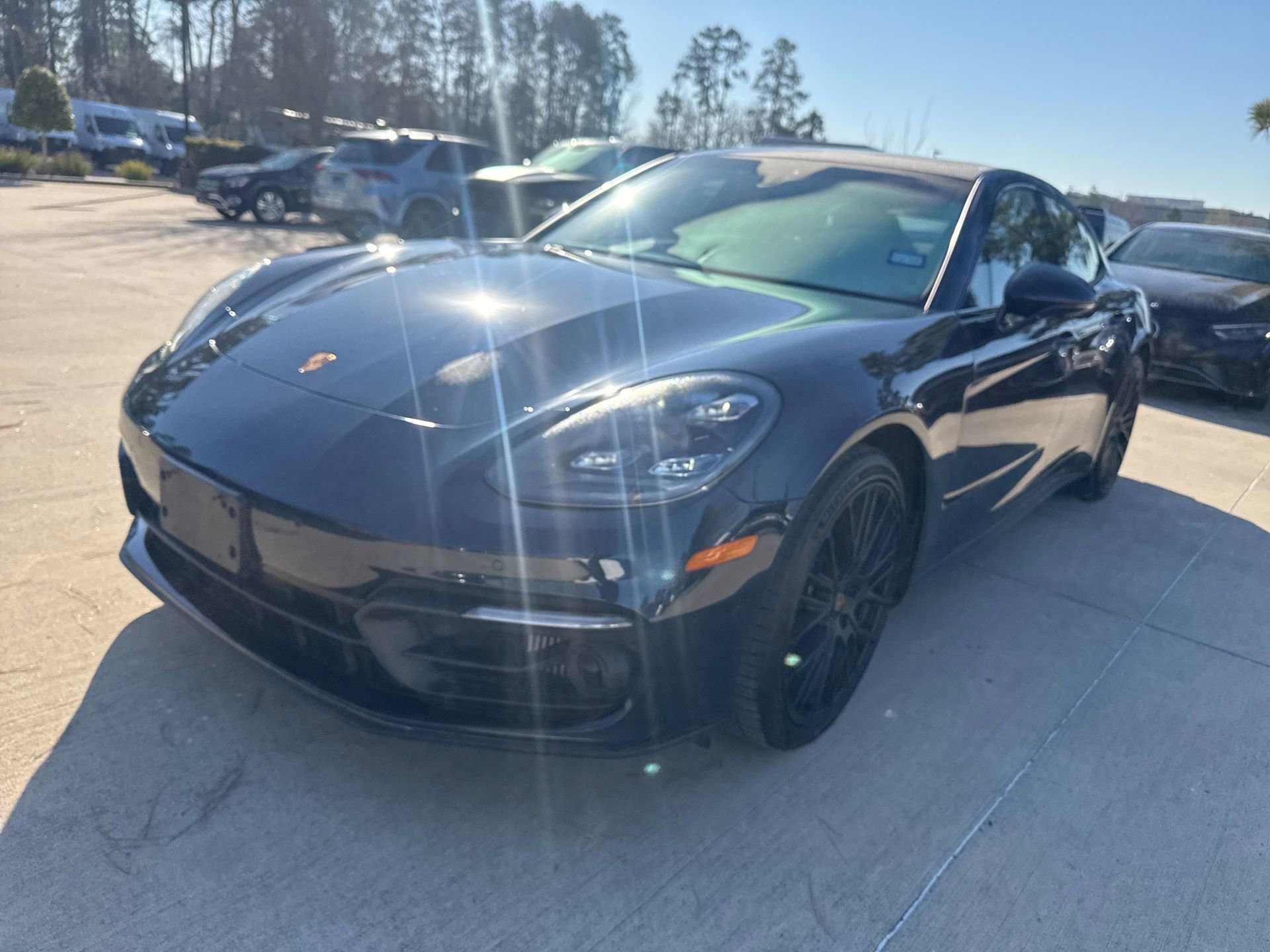 Used 2022 Porsche Panamera Platinum Edition image 8