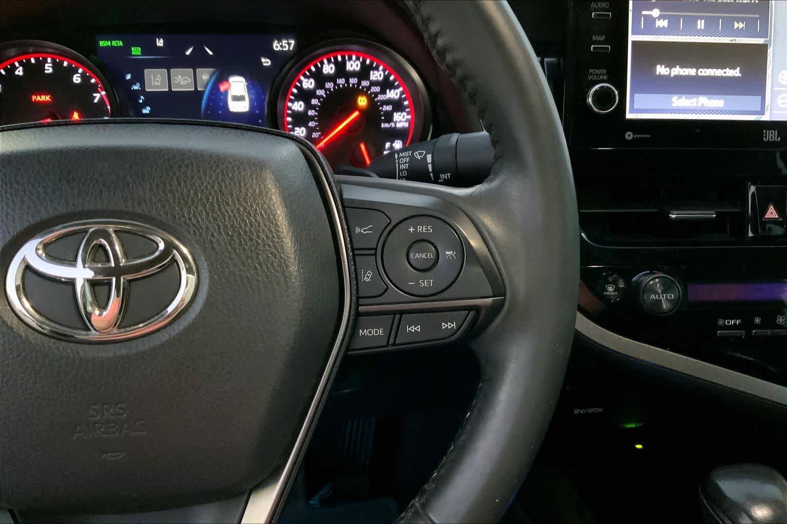 Used 2022 Toyota Camry XSE w/ Navigation Package image 24