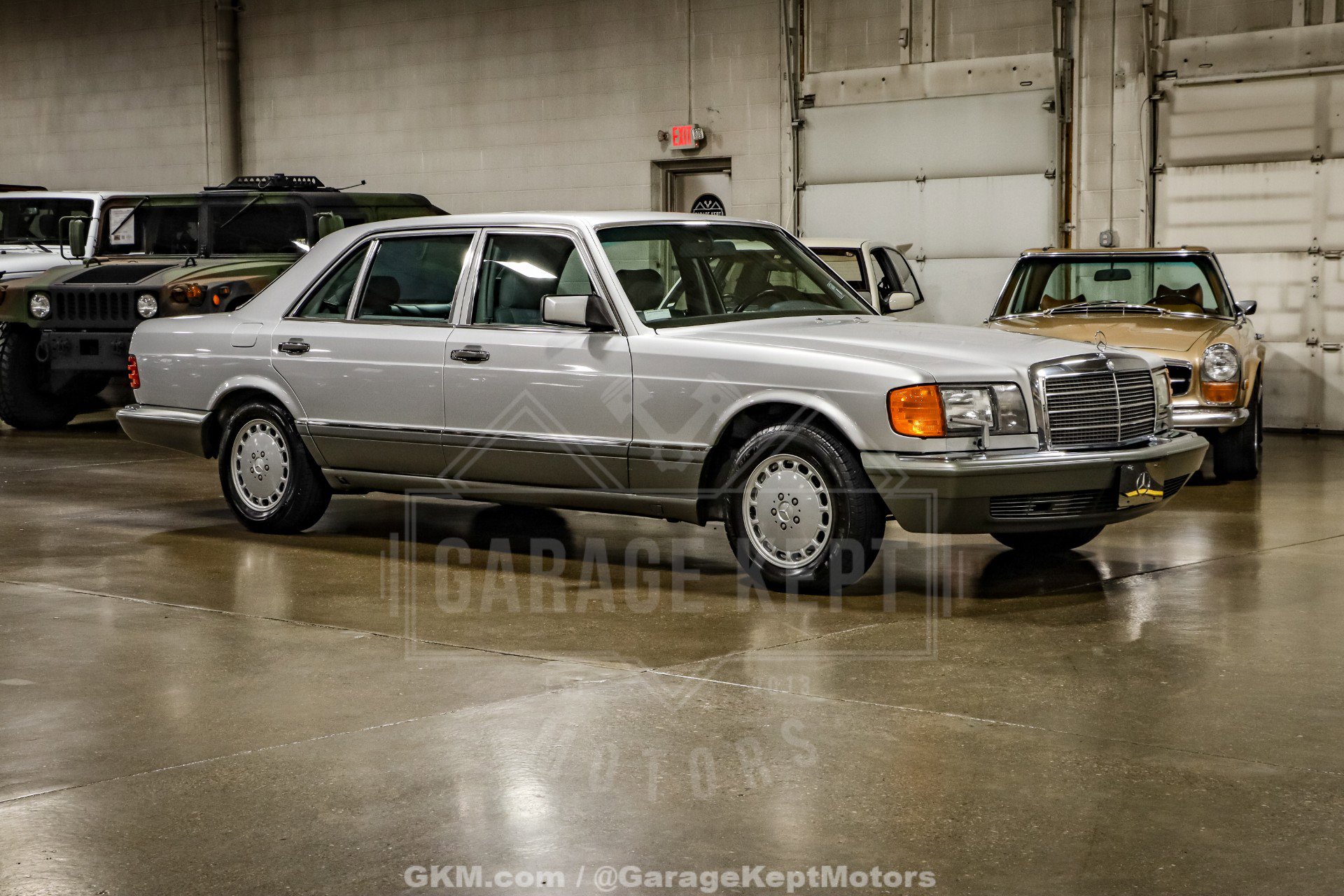 Used 1991 Mercedes-Benz 560 SEL image 1
