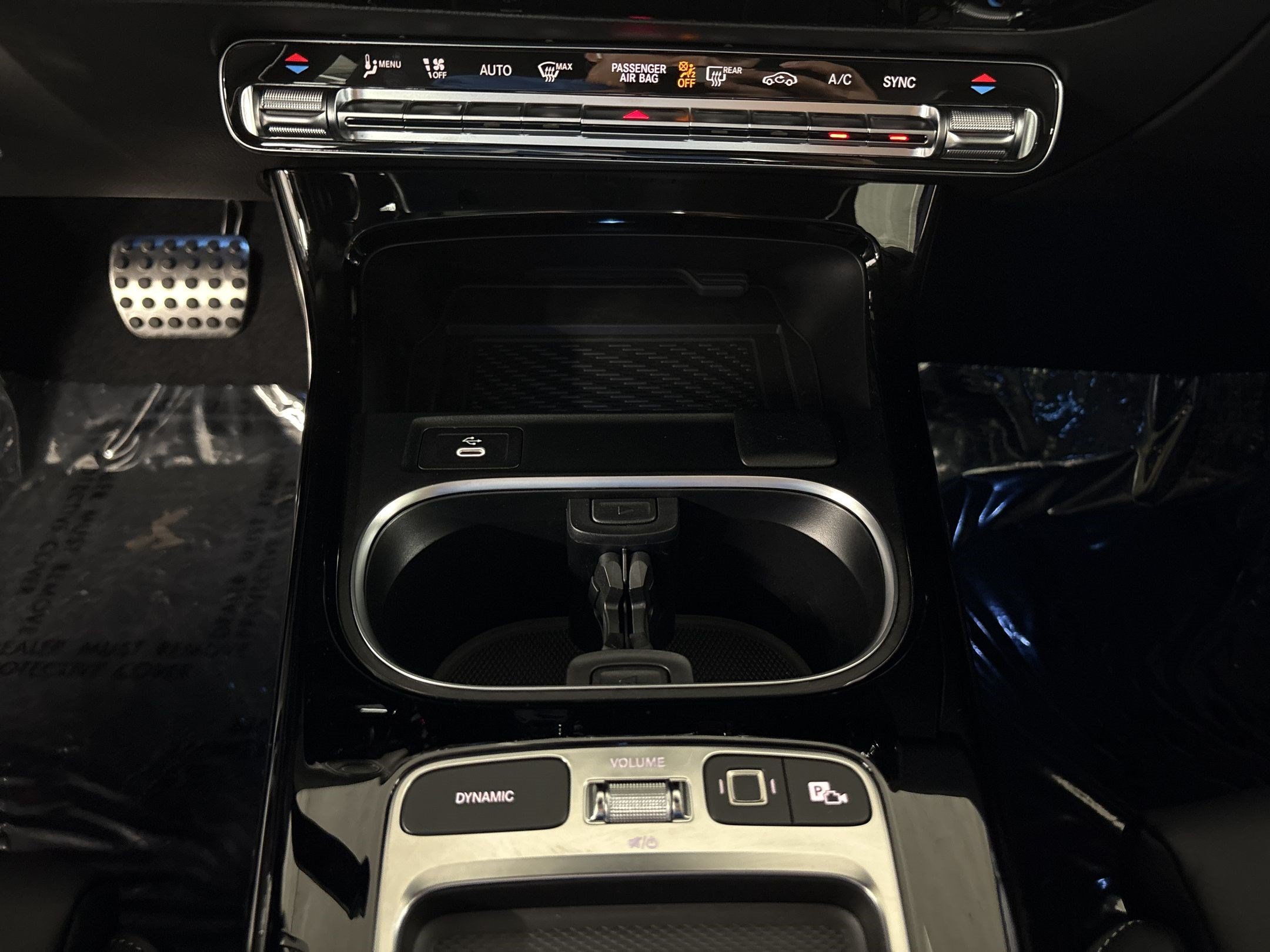 Certified 2025 Mercedes-Benz CLA 45 AMG 4MATIC image 17