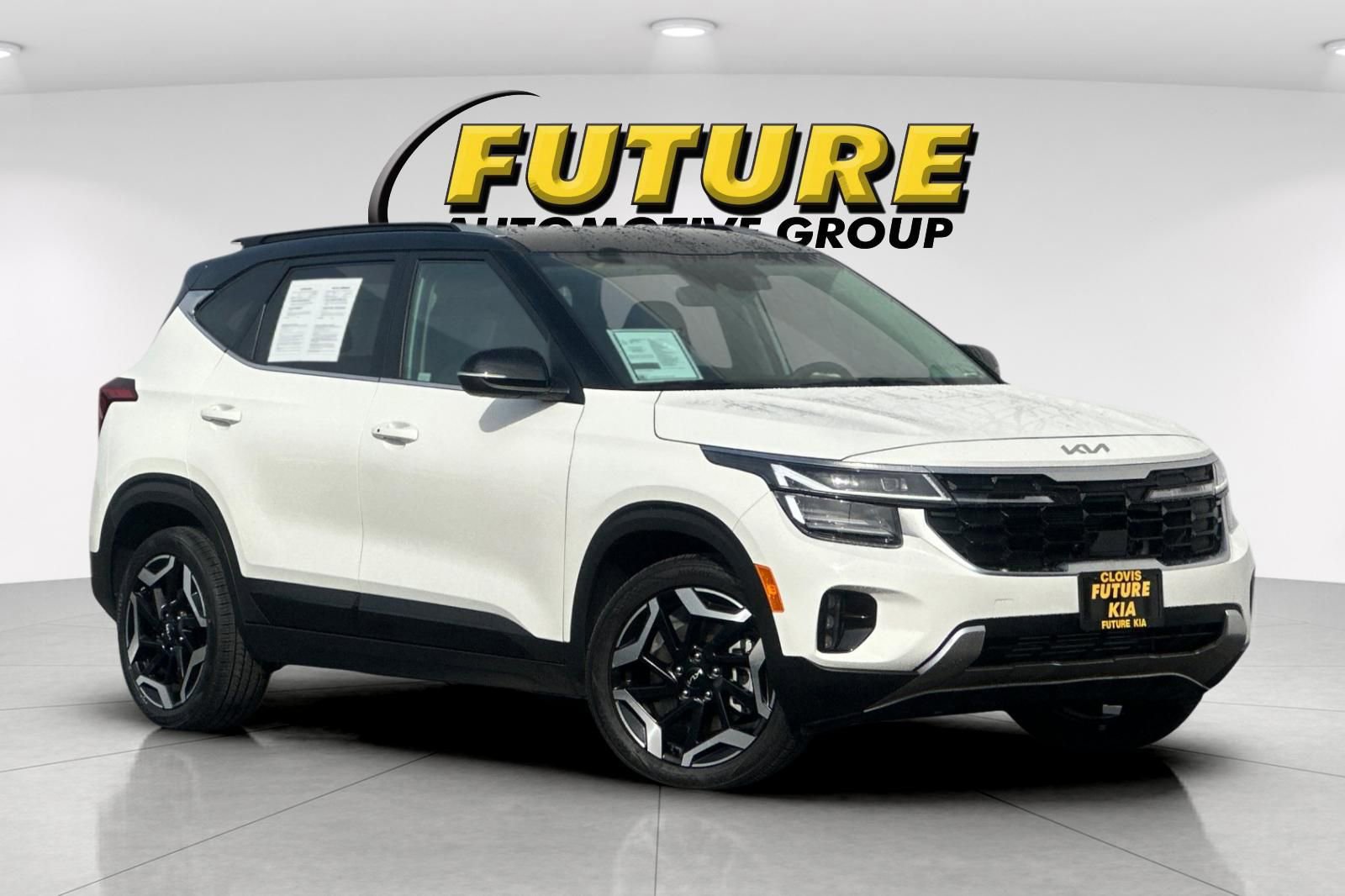 Used 2025 Kia Seltos SX image 1