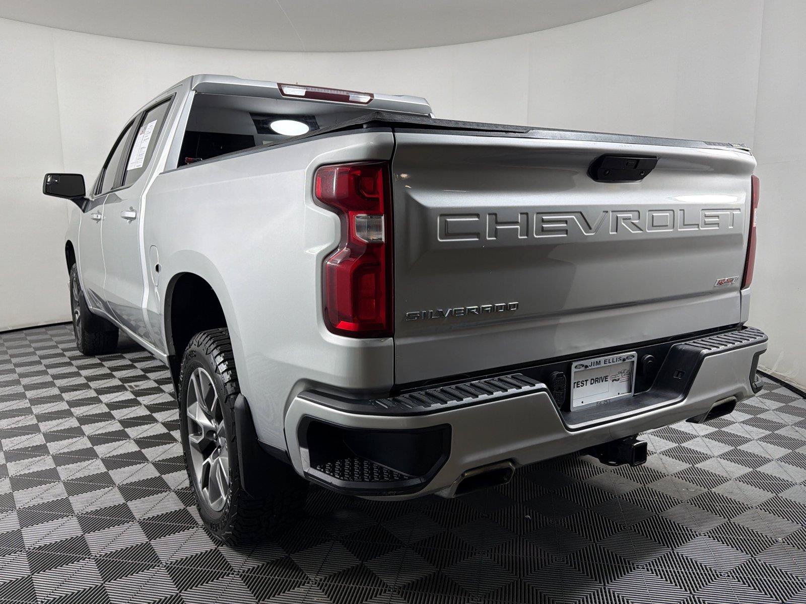 Used 2020 Chevrolet Silverado 1500 RST AWD/4WD image 4