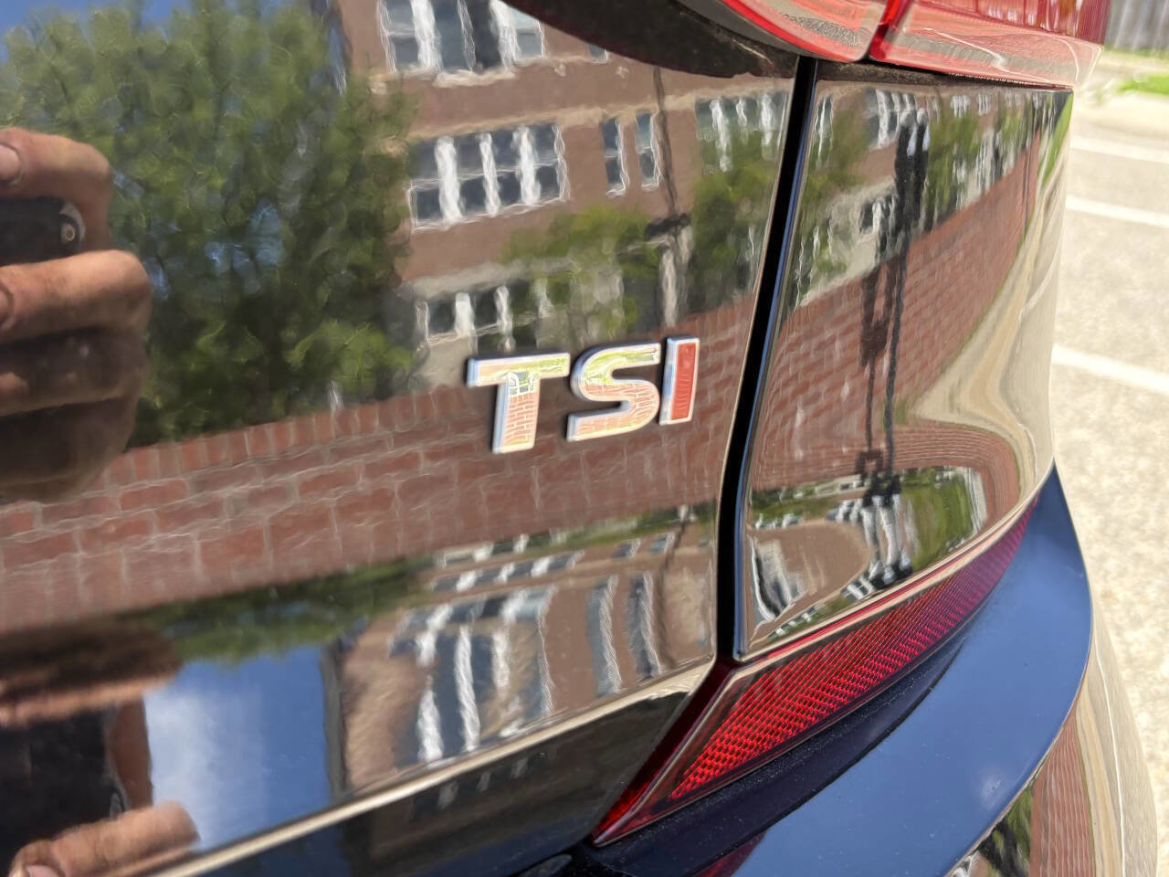 Used 2016 Volkswagen Passat 1.8T S image 15