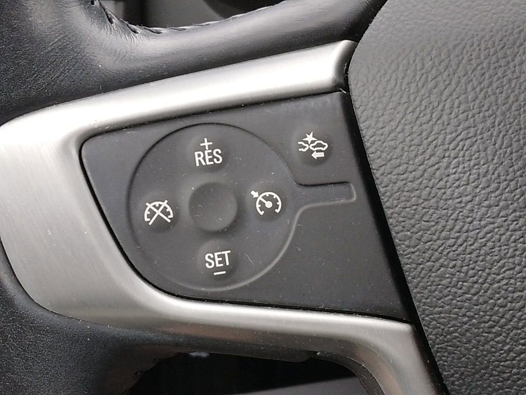 Used 2021 GMC Terrain SLE w/ Driver Convenience Package image 18