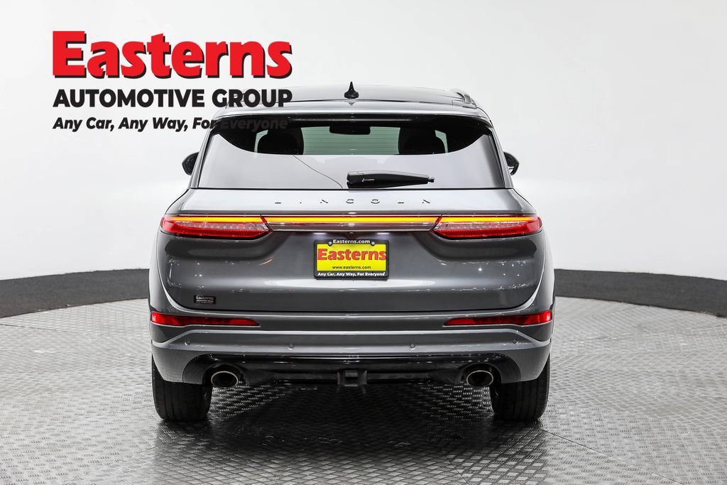 Used 2025 Lincoln Corsair Grand Touring w/ Towing Package AWD/4WD image 6