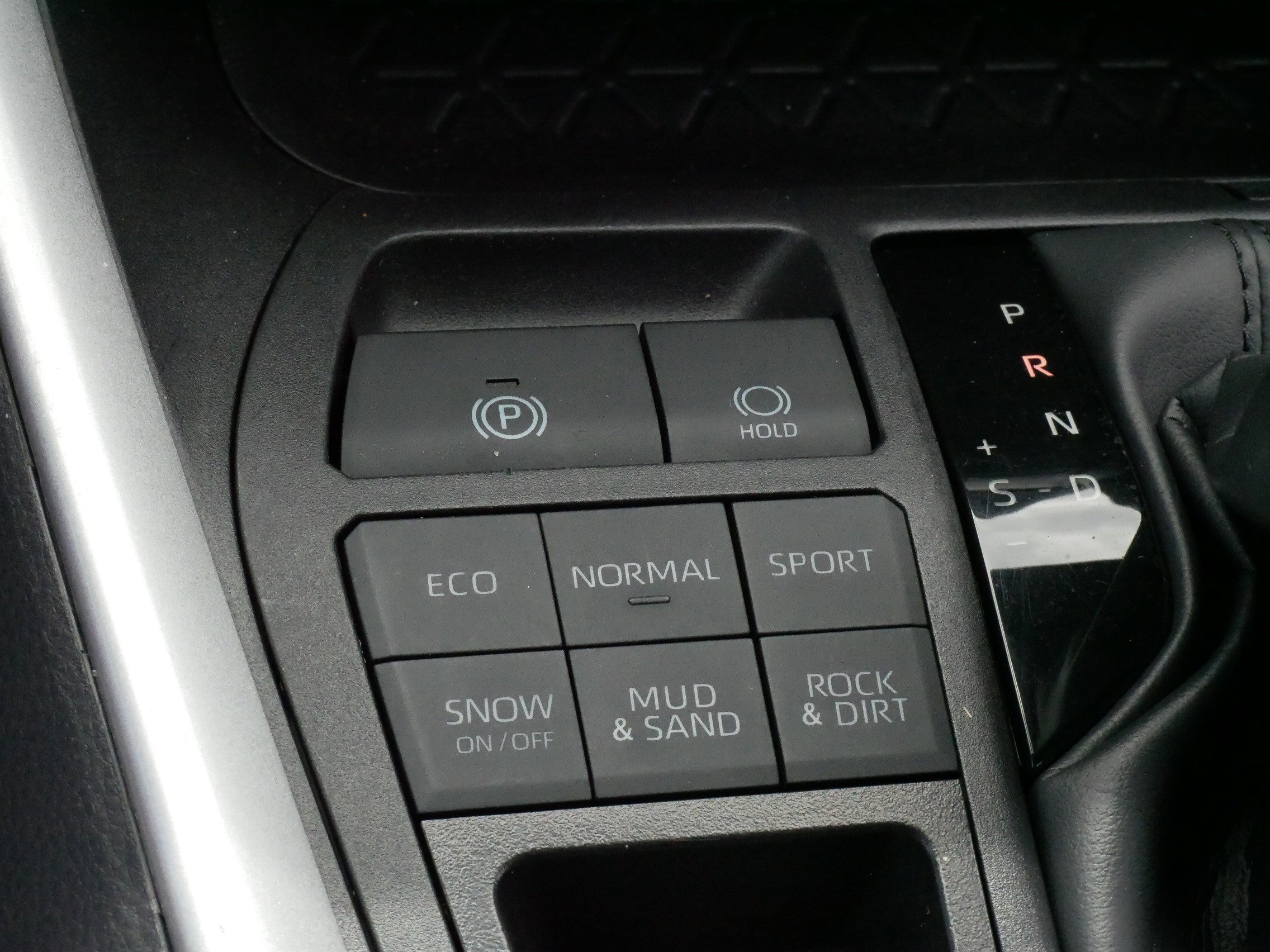 Certified 2025 Toyota RAV4 XLE AWD/4WD image 29