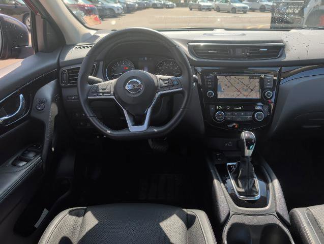 Certified 2022 Nissan Rogue Sport SL w/ Premium Package AWD/4WD image 11