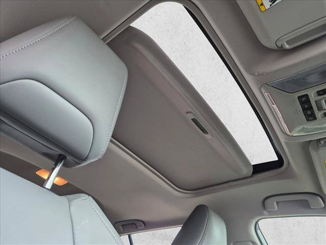 Used 2019 Toyota RAV4 XLE Premium w/ Cold Weather Package FWD image 21