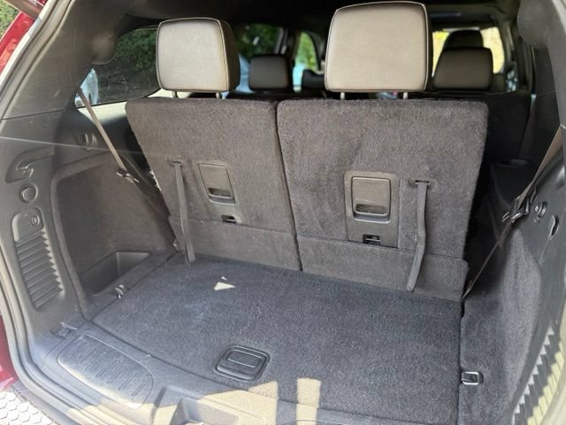 Used 2022 Dodge Durango R/T w/ Blacktop Package AWD/4WD image 12