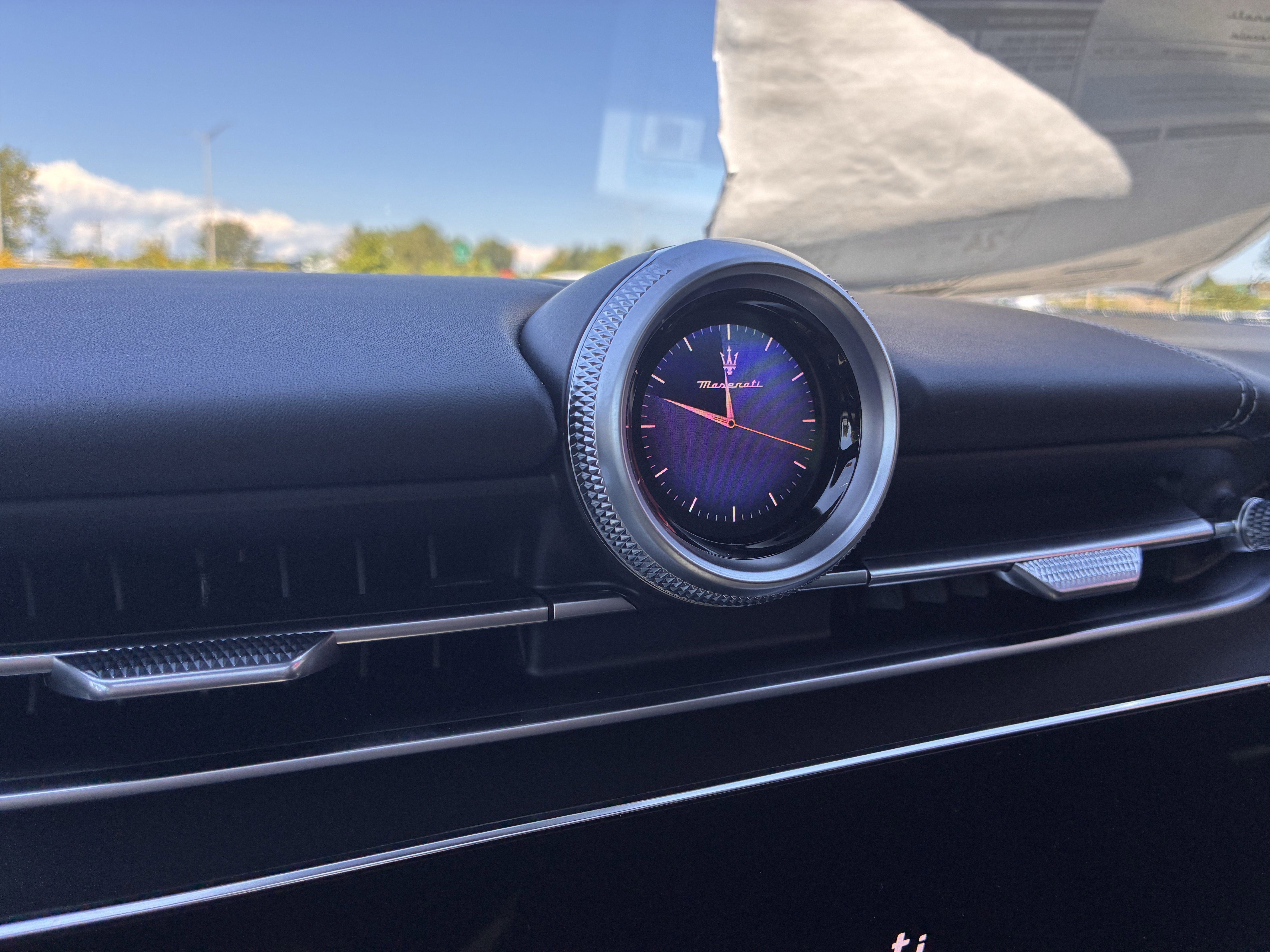 New 2025 Maserati Grecale GT image 20