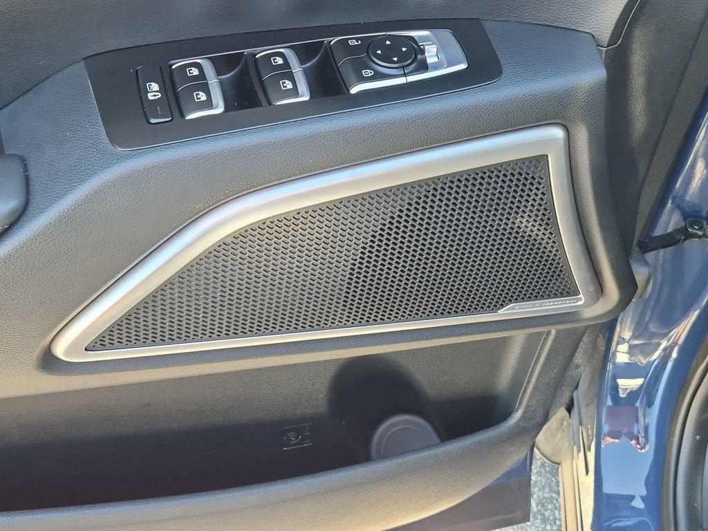 Used 2025 Kia Telluride S FWD image 15